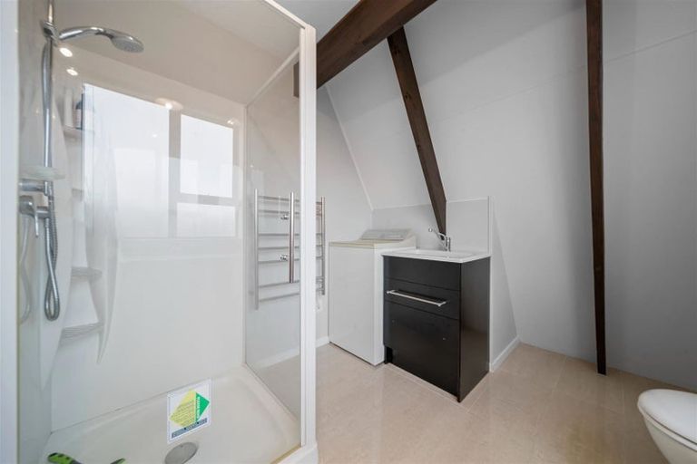 Photo of property in 11 Kowhai Drive, Wanaka, 9305