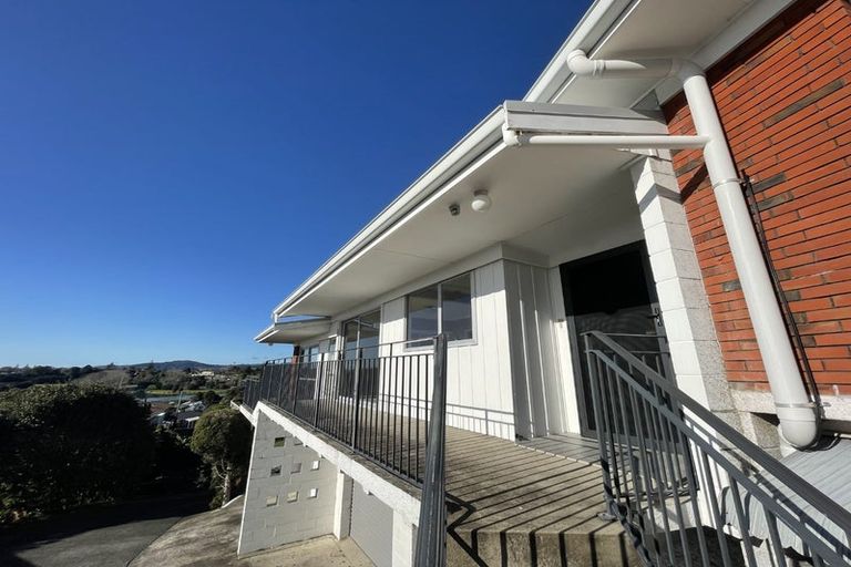 Photo of property in 38a Churchill Road, Murrays Bay, Auckland, 0630