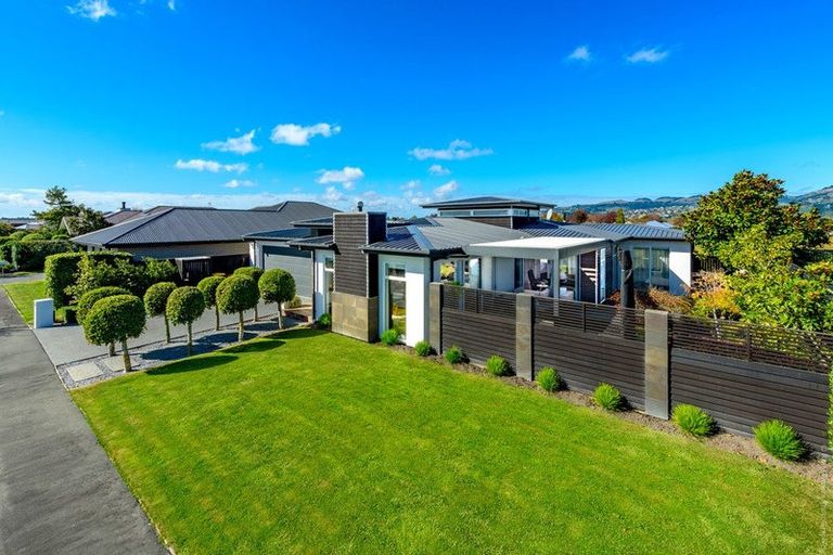 Photo of property in 19 Old Red Barn Road, Halswell, Christchurch, 8025