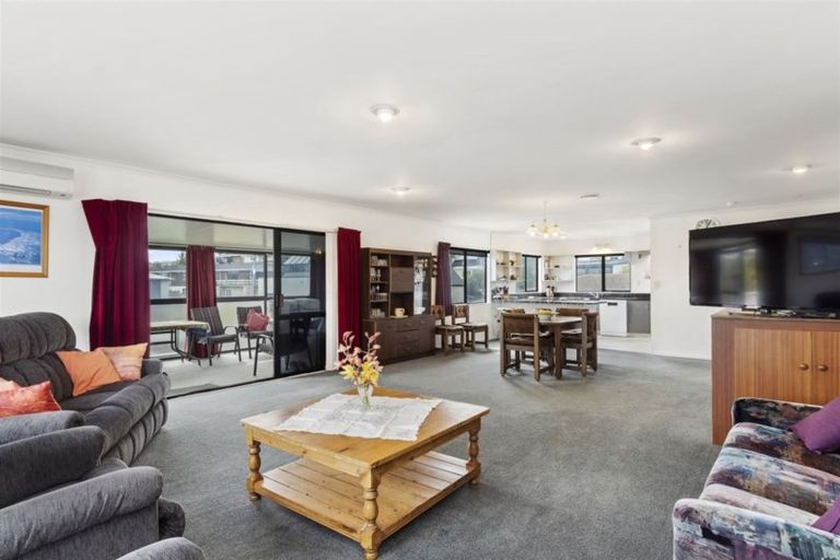 Photo of property in 5b Sutherland Avenue, Mount Maunganui, 3116