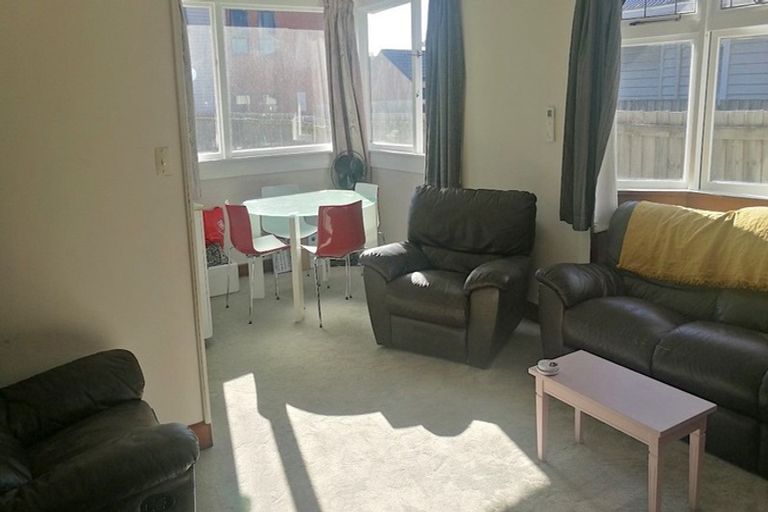 Photo of property in 83 Rattray Street, Riccarton, Christchurch, 8041