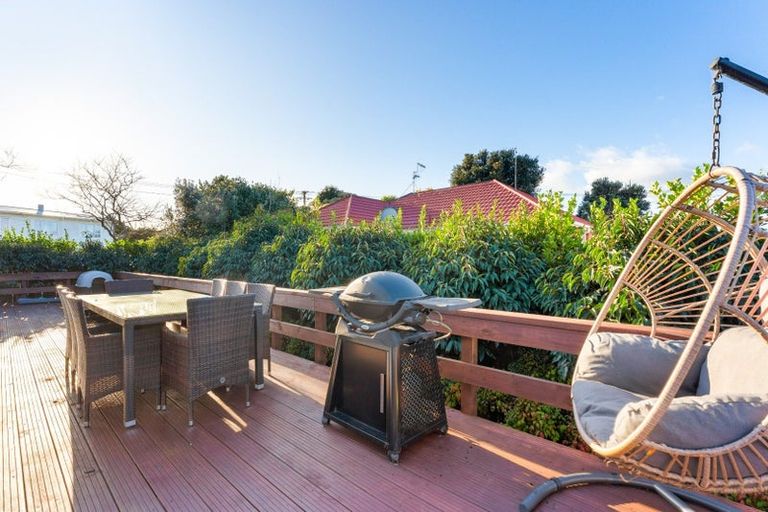 Photo of property in 21 Hadfield Crescent, College Estate, Whanganui, 4500