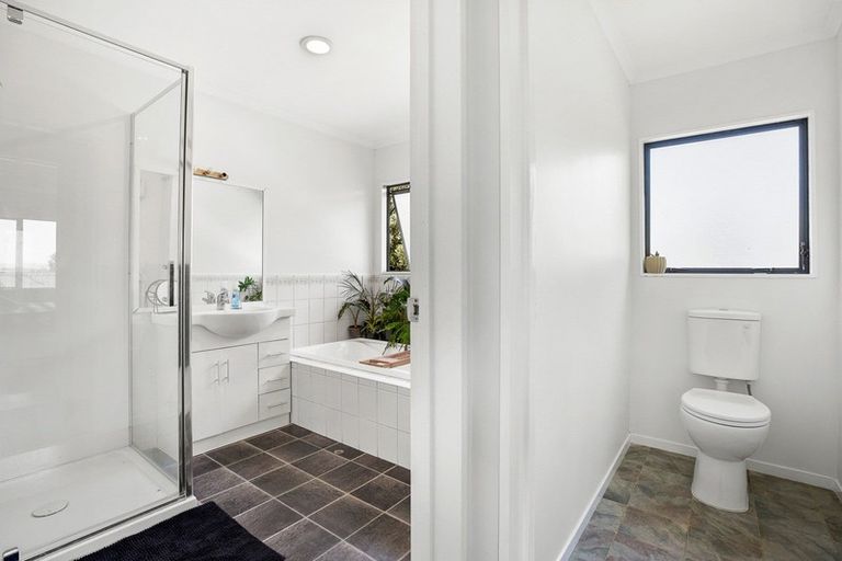 Photo of property in 43 Western Heights Drive, Western Heights, Hamilton, 3200