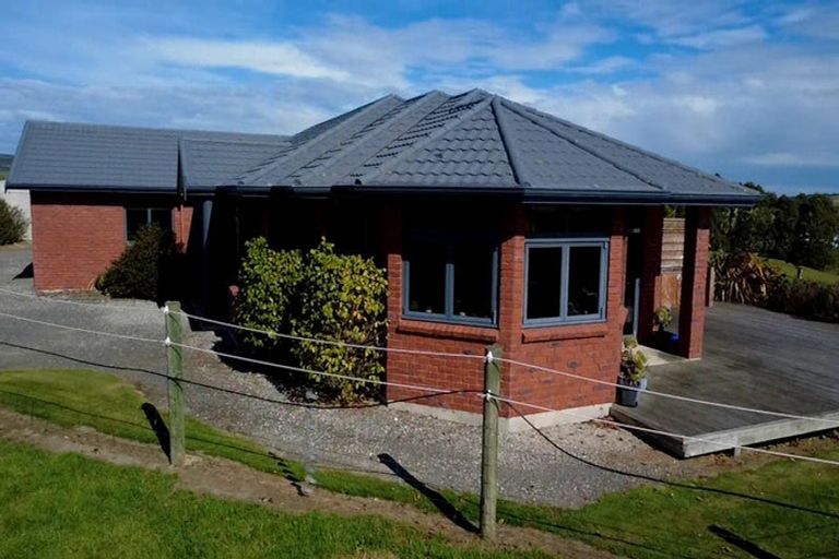 Photo of property in 290 Old Port Road, Warepa, Balclutha, 9273