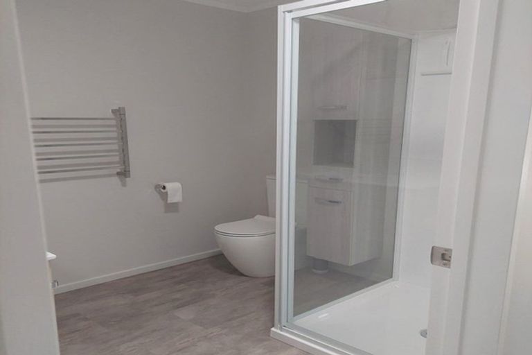 Photo of property in 29b Aquarius Drive, Kawaha Point, Rotorua, 3010