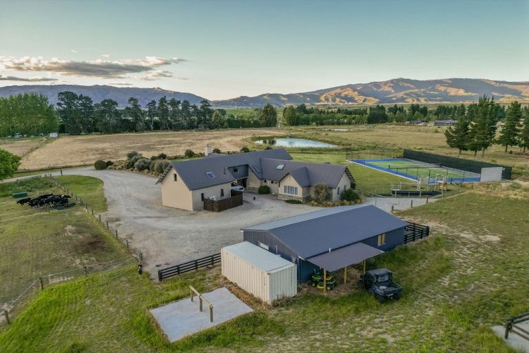 Photo of property in 380 Letts Gully Road, Letts Gully, Alexandra, 9393