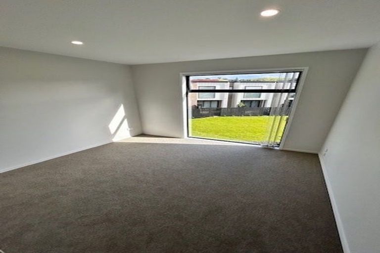 Photo of property in 11 Tima Lane, Mangere Bridge, Auckland, 2022