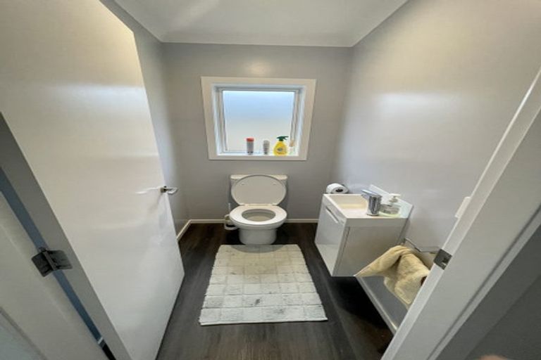 Photo of property in 1359 High Street, Taita, Lower Hutt, 5011