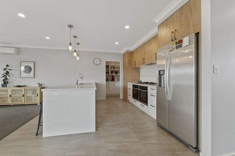 Photo of property in 20 Larlin Drive, Hawera, 4675