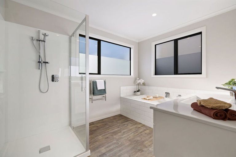 Photo of property in 37 Peterley Road, Lower Shotover, Queenstown, 9304