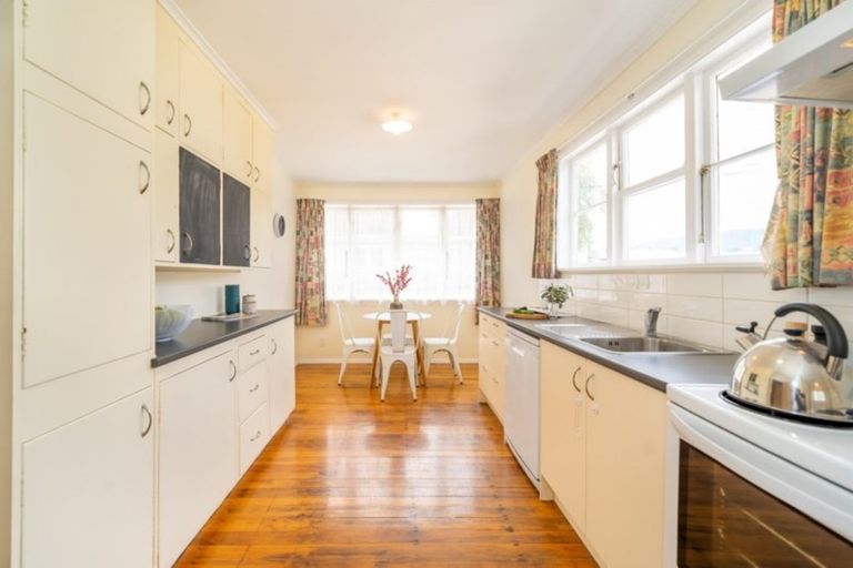 Photo of property in 7 Miro Street, Trentham, Upper Hutt, 5018