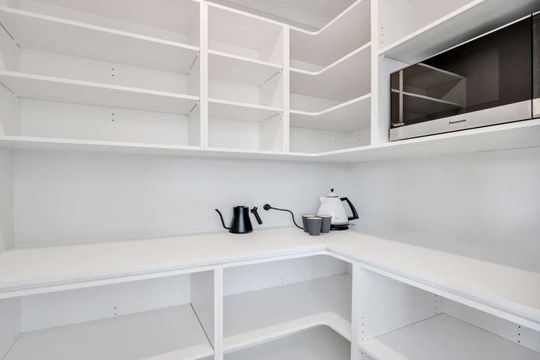 Photo of property in 14 John Raven Lane, Woodend, 7610