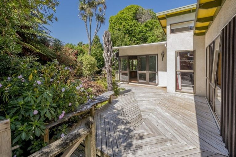 Photo of property in 15 River Glade, Waikanae, 5036