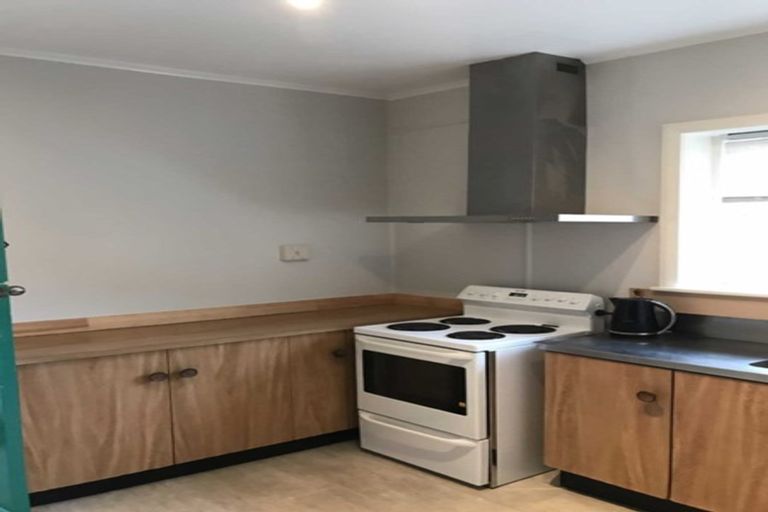 Photo of property in 17 Churchill Street, Kensington, Whangarei, 0112