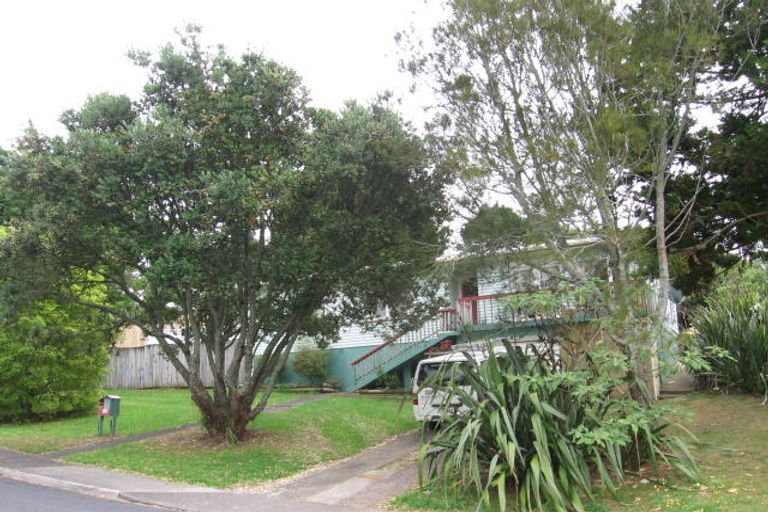 Photo of property in 6 Mcphail Street, Birkdale, Auckland, 0626