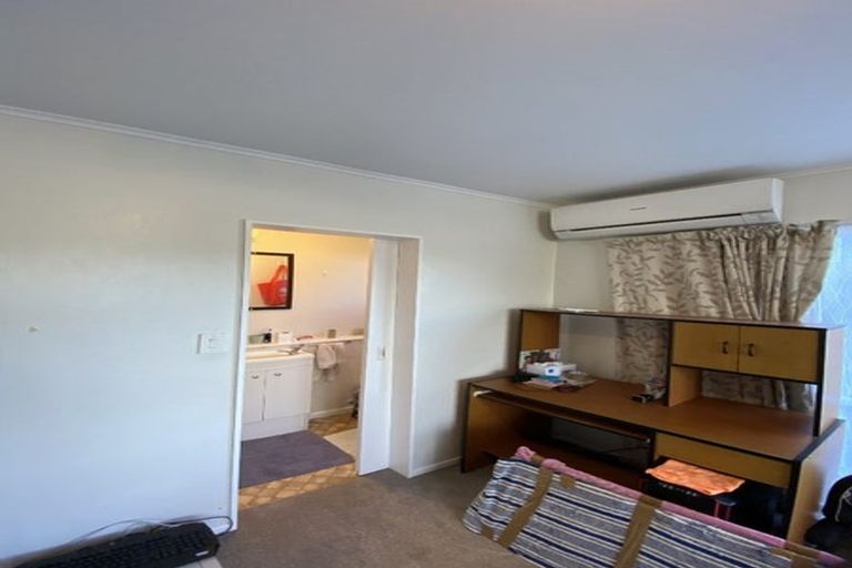 Photo of property in 20 Forglen Place, Tawa, Wellington, 5028