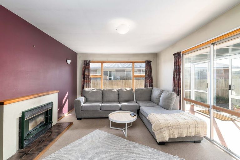 Photo of property in 21 Norrie Street, Redwood, Christchurch, 8051