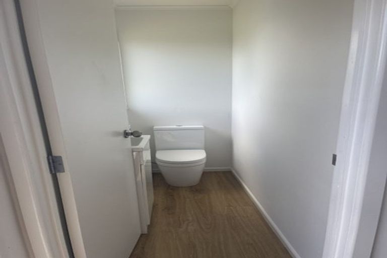 Photo of property in 113 Ferry Parade, Herald Island, Auckland, 0618