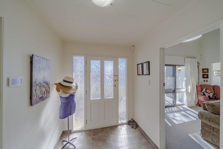 Photo of property in 13 Ngarimu Crescent, Taradale, Napier, 4112