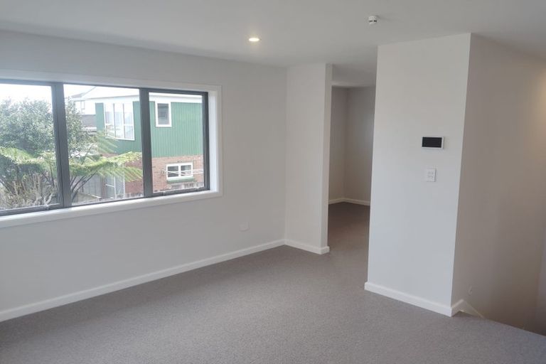 Photo of property in 34b Bradbury Road, Botany Downs, Auckland, 2010