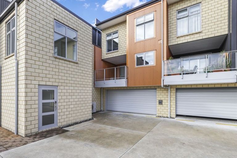 Photo of property in 5/7 Vialou Street, Hamilton Central, Hamilton, 3204