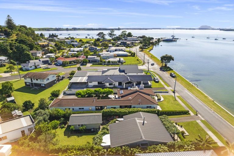 Photo of property in 34 The Esplanade, Omokoroa, 3114