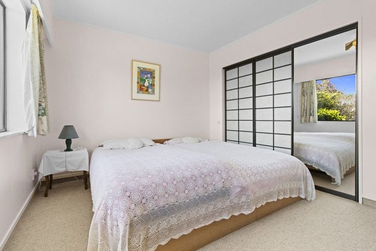 Photo of property in 12 Tamati Place, Merrilands, New Plymouth, 4312