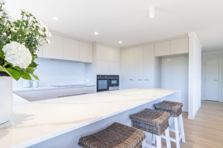 Photo of property in 100 Hamurana Road, Omokoroa, 3114