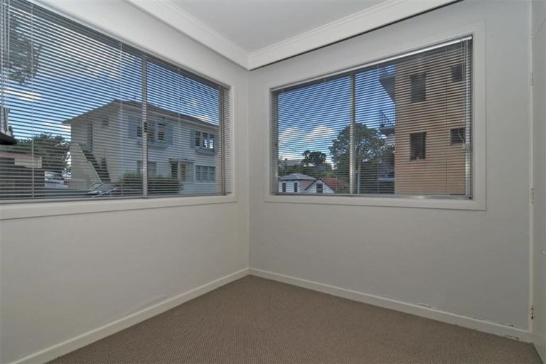 Photo of property in Windsor Court, 5/340 Tinakori Road, Thorndon, Wellington, 6011