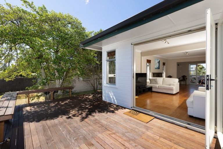Photo of property in 392a Oceanbeach Road, Mount Maunganui, 3116