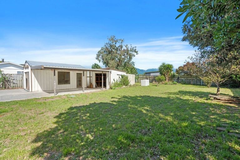 Photo of property in 93 Lake Ferry Road, Lake Ferry, Featherston, 5772