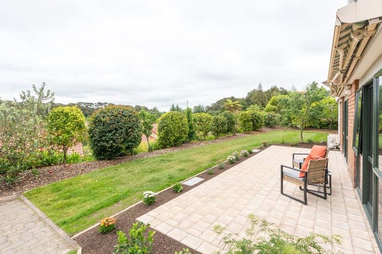 Photo of property in 61 Grosvenor Gardens, Flagstaff, Hamilton, 3210