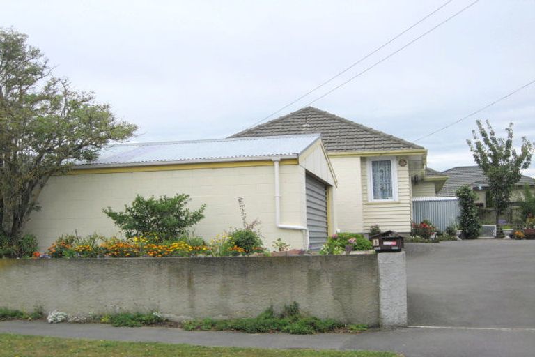 Photo of property in 1a Smartlea Street, Hoon Hay, Christchurch, 8025
