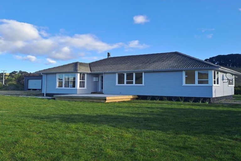 Photo of property in 423 Castle Hill Road, Alfredton, Eketahuna, 4996