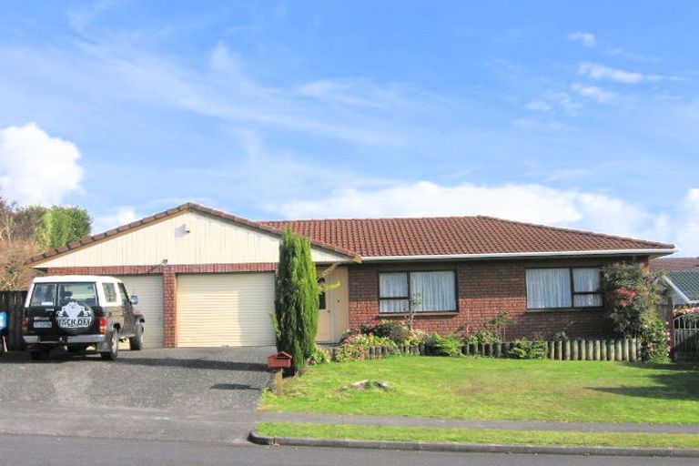 Photo of property in 3 Calluna Crescent, Totara Heights, Auckland, 2105