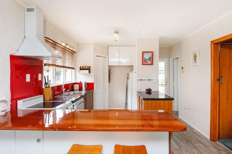 Photo of property in 279 Colyton Road, Colyton, Feilding, 4775