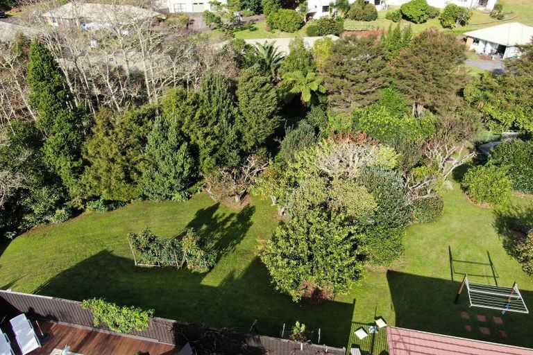Photo of property in 11 Herbert Drive, Whangamata, 3620