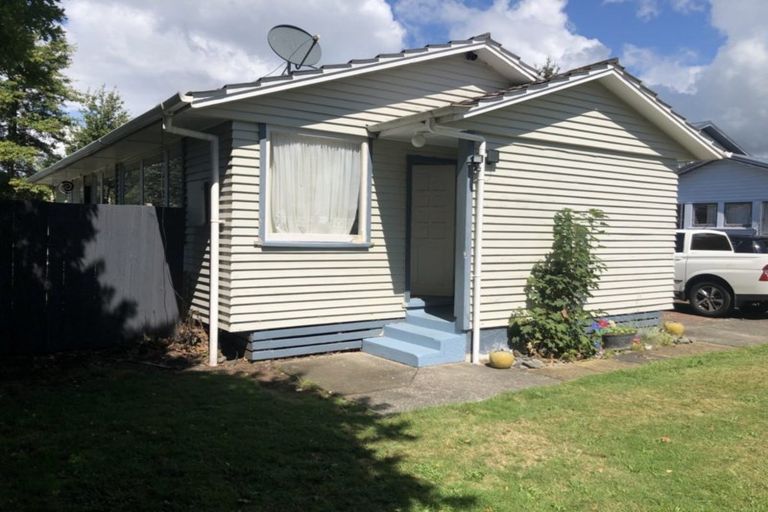 Photo of property in 138 Te Rangitautahanga Road, Turangi, 3334