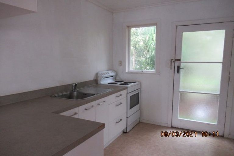 Photo of property in 382 West Coast Road, Glen Eden, Auckland, 0602