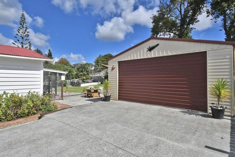 Photo of property in 75 Rodney Street, Wellsford, 0900