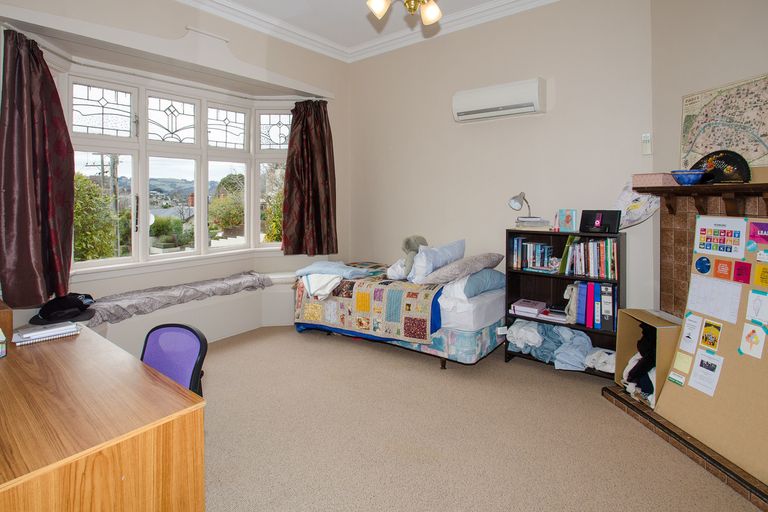Photo of property in 33 Cannington Road, Maori Hill, Dunedin, 9010