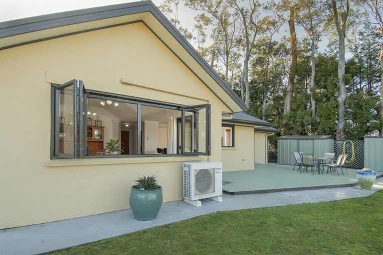 Photo of property in 10 Bransley Grove, Katikati, 3129