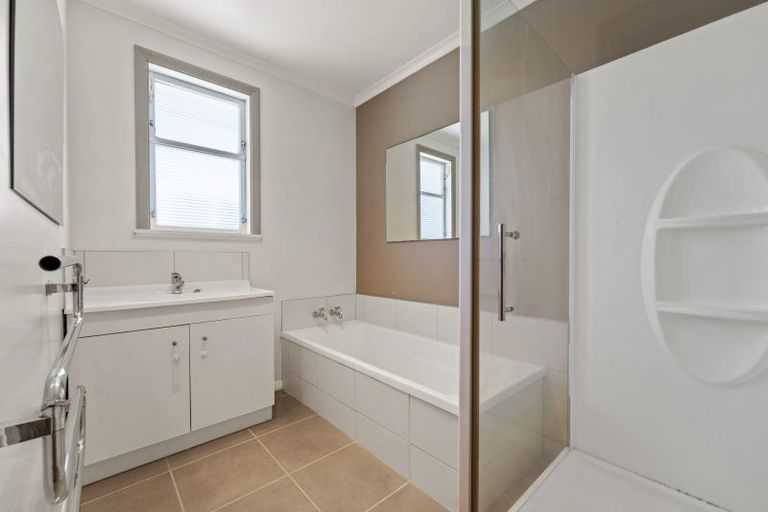 Photo of property in 130 Ferguson Street, West End, Palmerston North, 4412