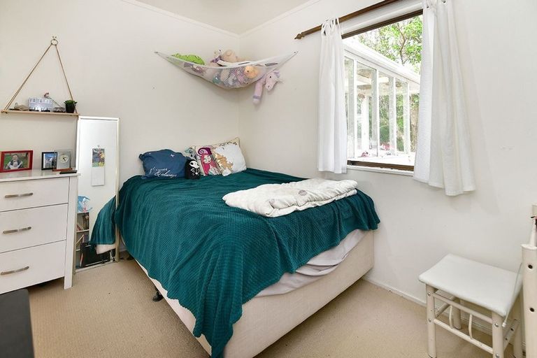 Photo of property in 39 Hillcrest Road, Hatfields Beach, Orewa, 0931
