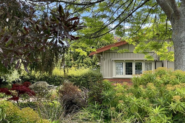 Photo of property in 4 Exeter Street, Waimate, 7924
