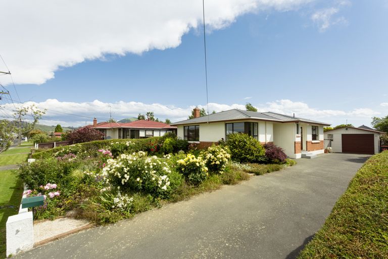 Photo of property in 17 Lorne Street, Mosgiel, 9024