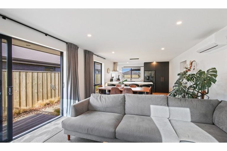 Photo of property in 10 Crossley Avenue, Woodend, 7610