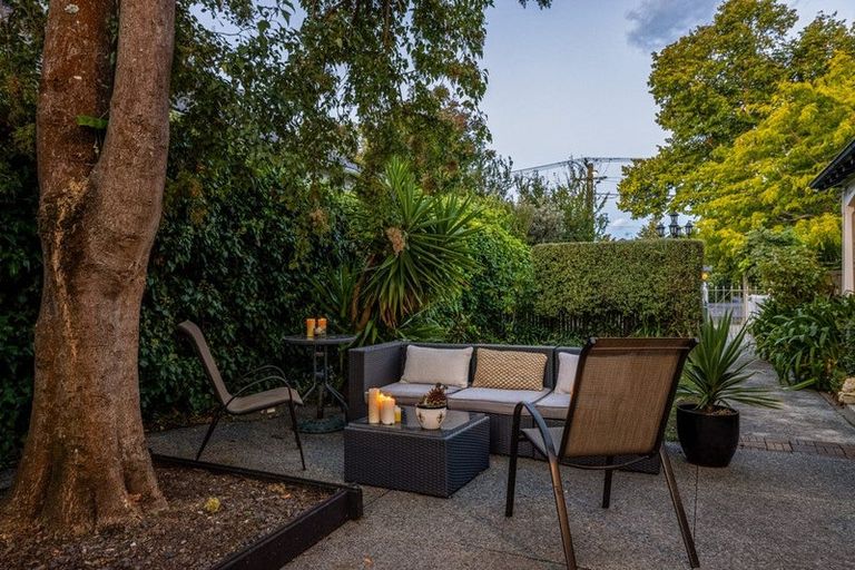 Photo of property in 18 Tainui Street, Somerfield, Christchurch, 8024