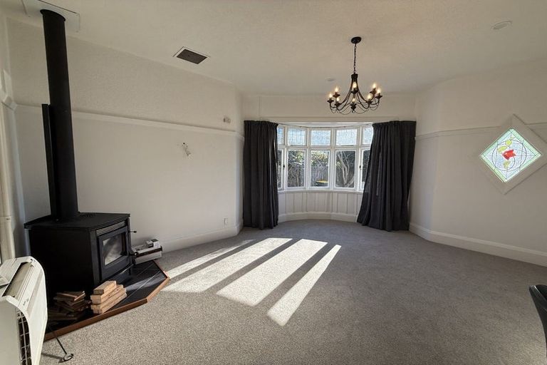 Photo of property in 42 Winton Street, St Albans, Christchurch, 8014