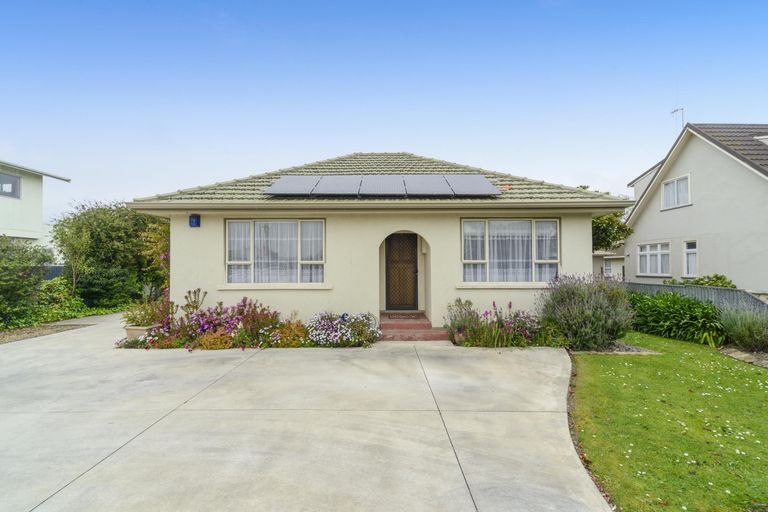 Photo of property in 730 Tremaine Avenue, Palmerston North, 4414